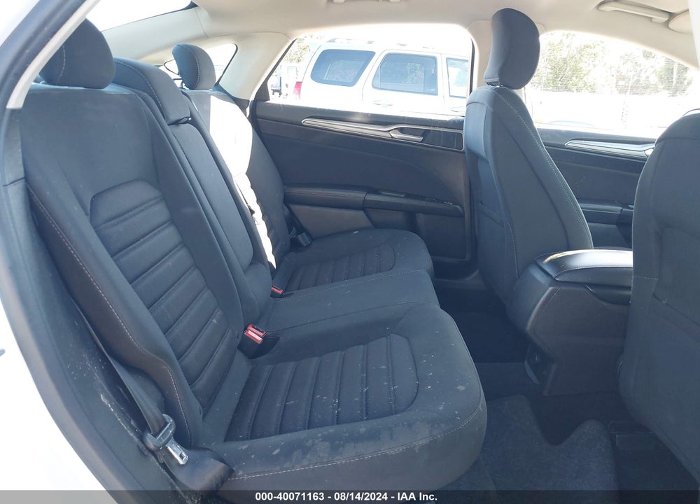 2017 FORD FUSION SE VIN: 3FA6P0HD9HR277423