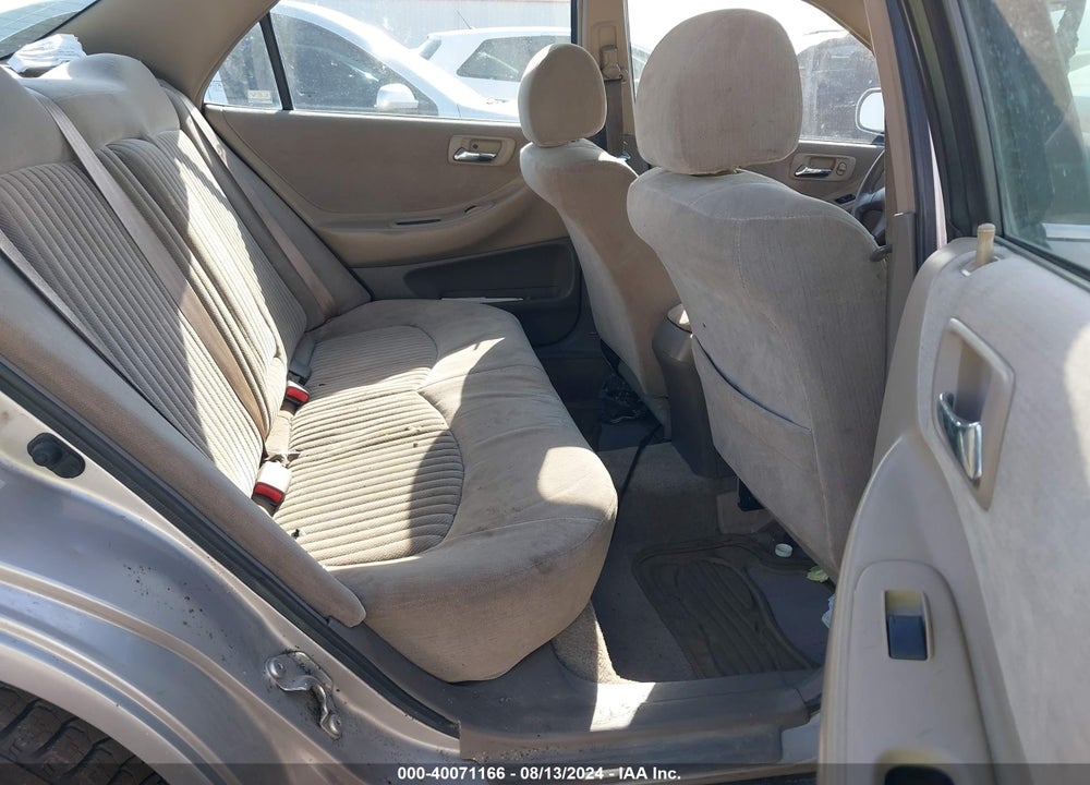 1998 HONDA ACCORD LX VIN: 1HGCG5541WA131086