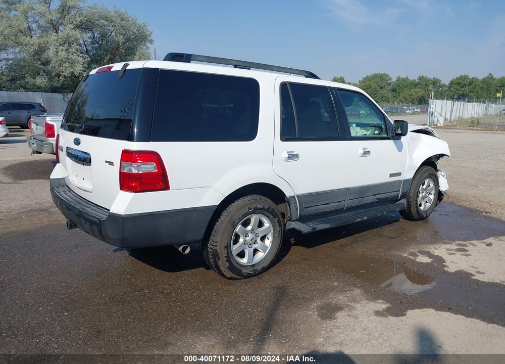 2007 FORD EXPEDITION XLT VIN: 1FMFU16547LA41825
