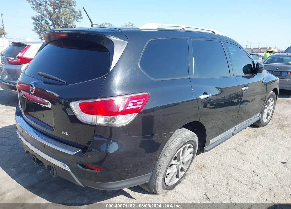 2016 NISSAN PATHFINDER SL VIN: 5N1AR2MN5GC627826
