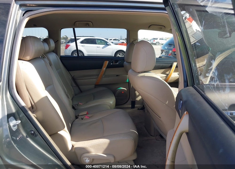 2008 TOYOTA HIGHLANDER HYBRID LIMITED VIN: JTEEW44A582002613