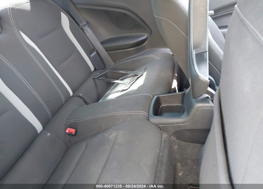 2020 CHEVROLET CAMARO RWD 1LT VIN: 1G1FB1RSXL0108587