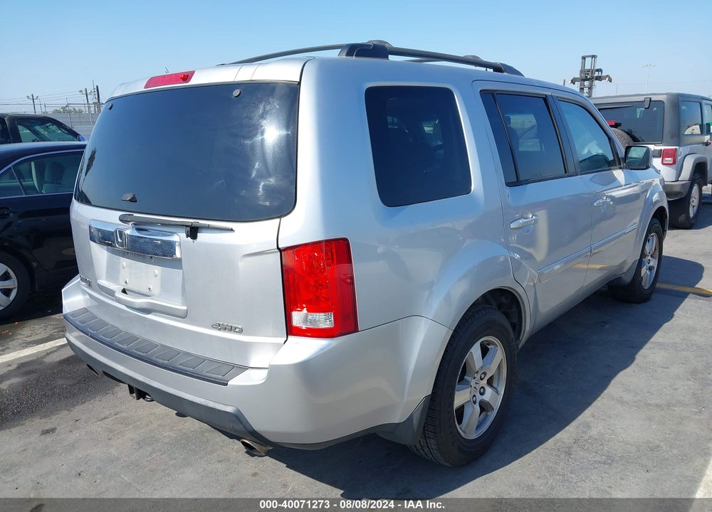 2010 HONDA PILOT EX-L VIN: 5FNYF4H50AB029736