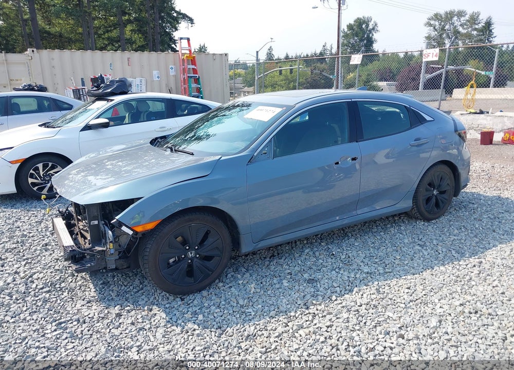 2018 HONDA CIVIC EX VIN: SHHFK7H53JU207495