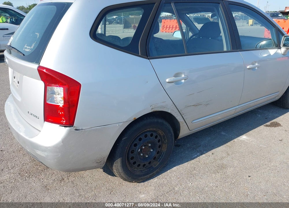 2008 KIA RONDO LX V6 VIN: KNAFG526287209129