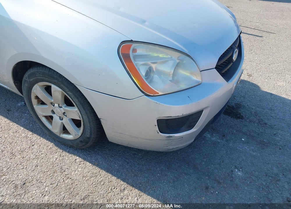 2008 KIA RONDO LX V6 VIN: KNAFG526287209129