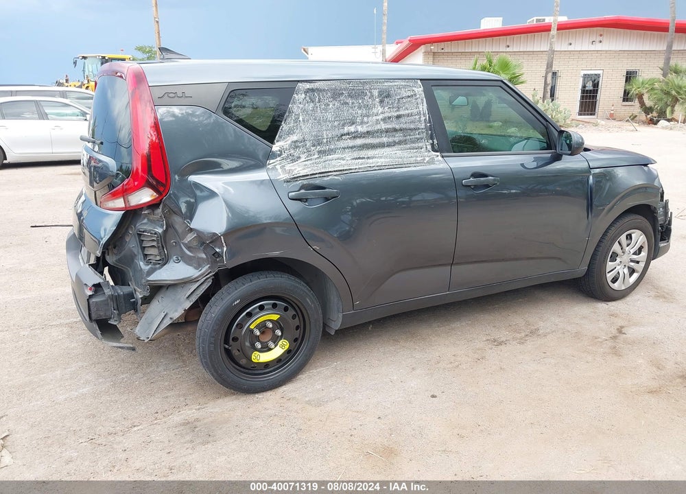 2020 KIA SOUL LX VIN: KNDJ23AU0L7012372