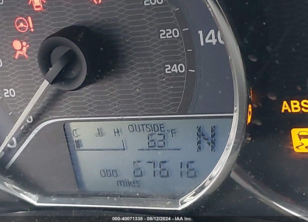 2015 TOYOTA COROLLA LE VIN: 2T1BURHE6FC297145