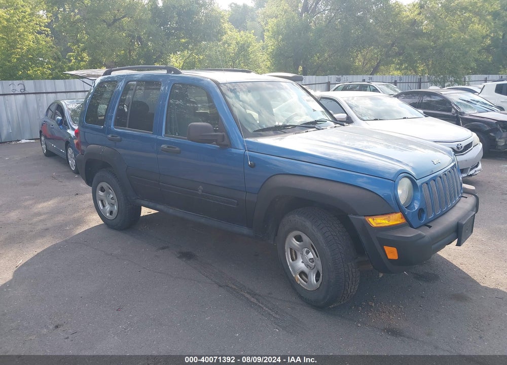 2005 JEEP LIBERTY SPORT VIN: 1J8GL48K15W528131