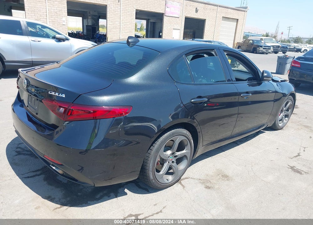 2017 ALFA ROMEO GIULIA TI AWD VIN: ZARFAEEN1H7557520