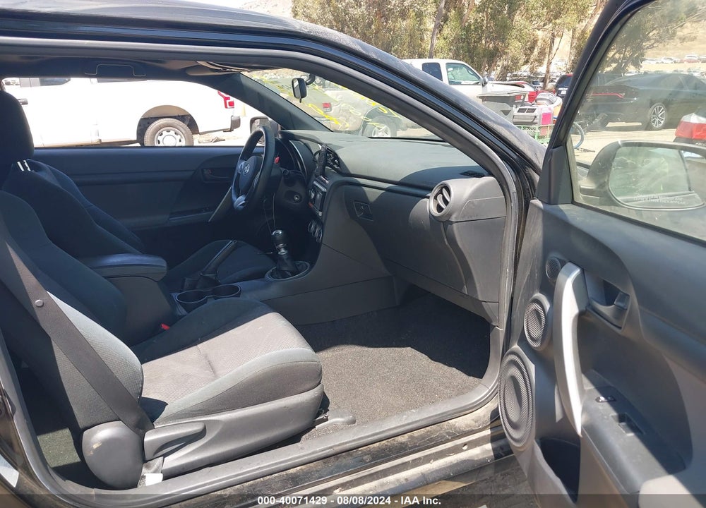 2011 SCION TC VIN: JTKJF5C7XB3018606