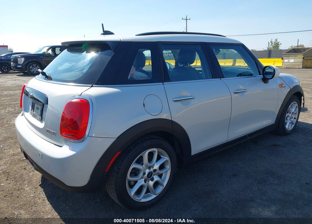 2017 MINI HARDTOP COOPER VIN: WMWXU1C35H2F77931