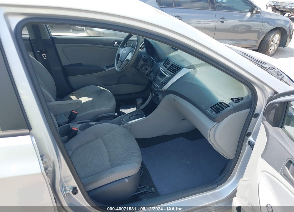 2017 HYUNDAI ACCENT SE VIN: KMHCT4AE6HU265530