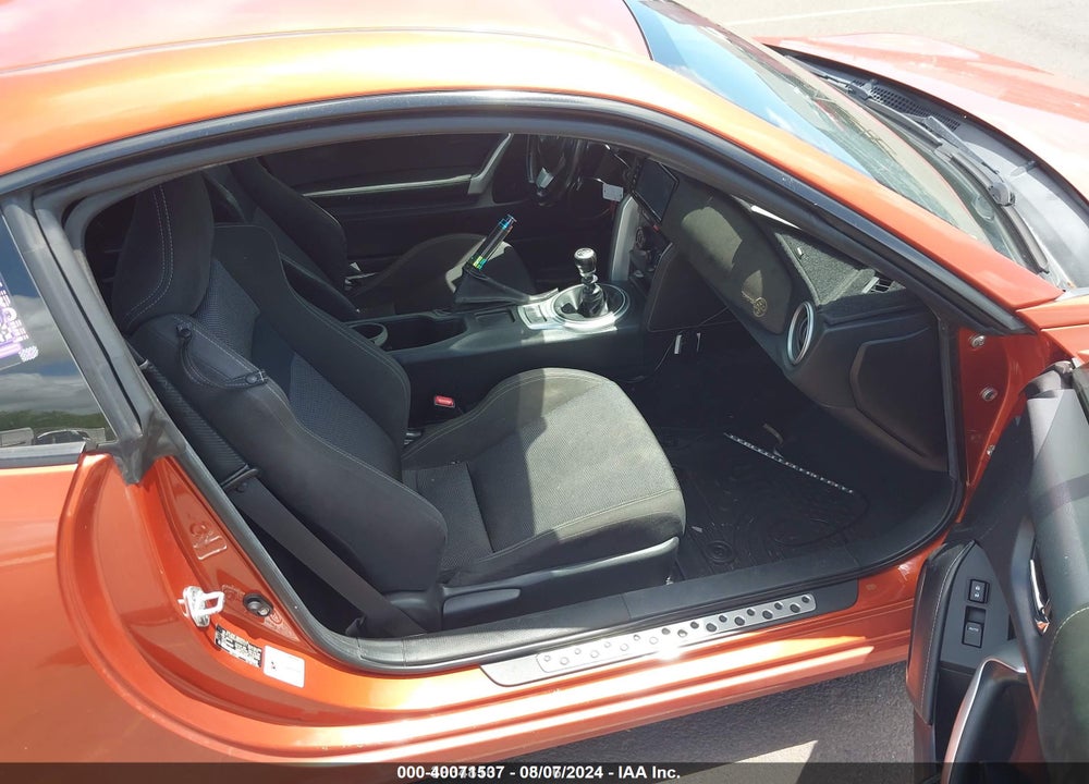 2017 TOYOTA 86 VIN: JF1ZNAA14H9701577