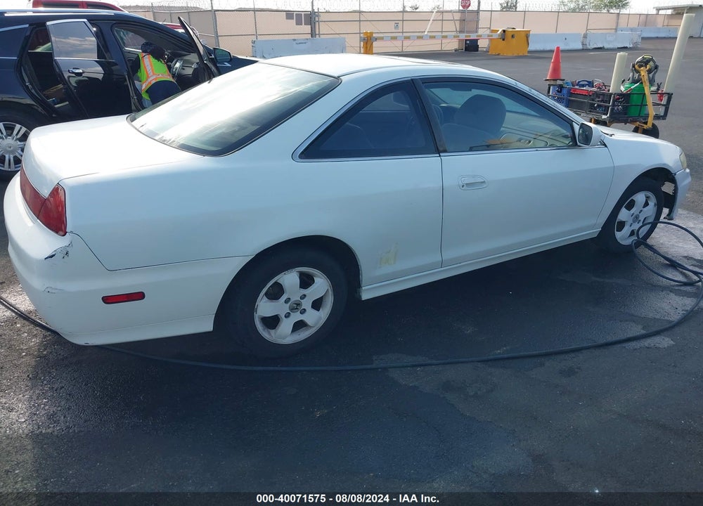 2001 HONDA ACCORD 2.3 EX VIN: 1HGCG325X1A033961