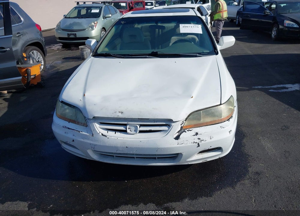 2001 HONDA ACCORD 2.3 EX VIN: 1HGCG325X1A033961