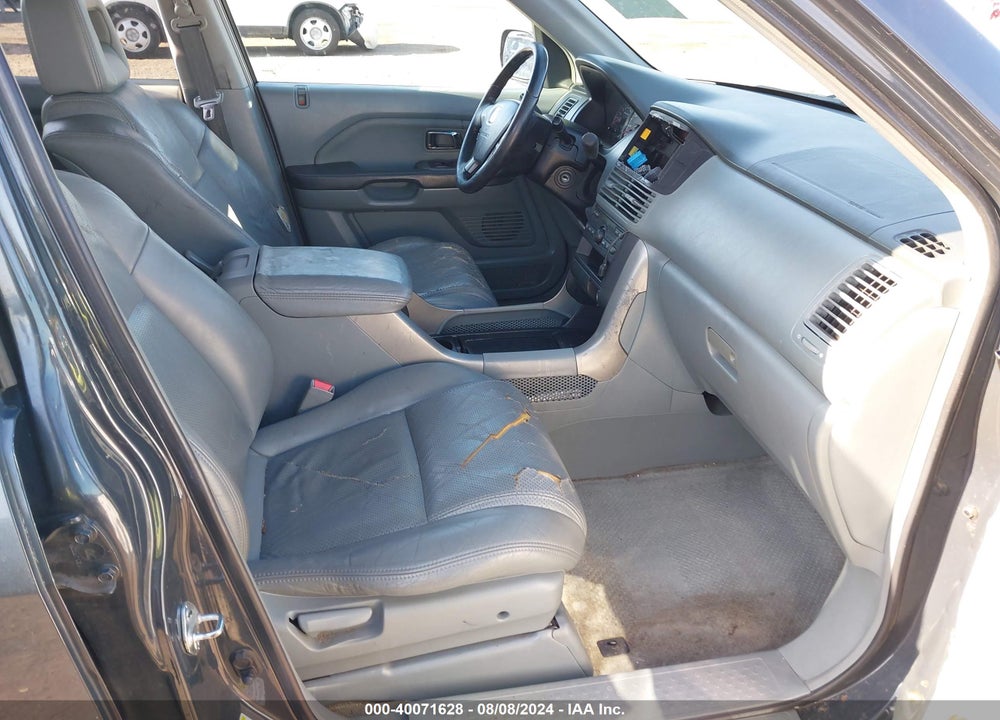 2003 HONDA PILOT EX-L VIN: 2HKYF18543H596938