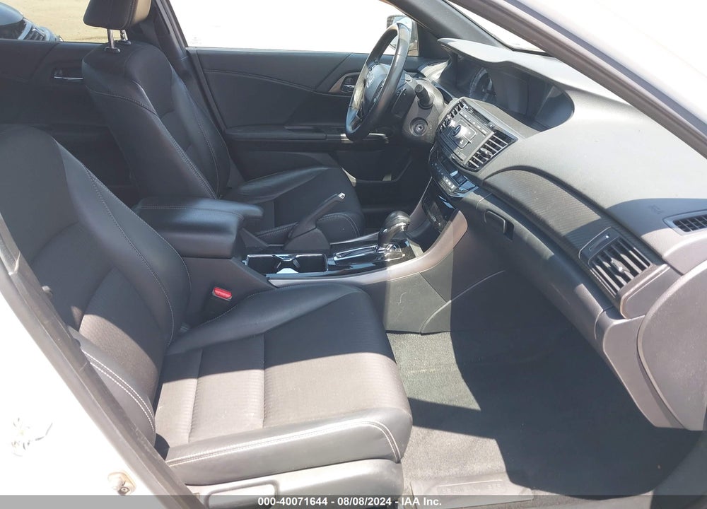 2016 HONDA ACCORD SPORT VIN: 1HGCR2F64GA167011