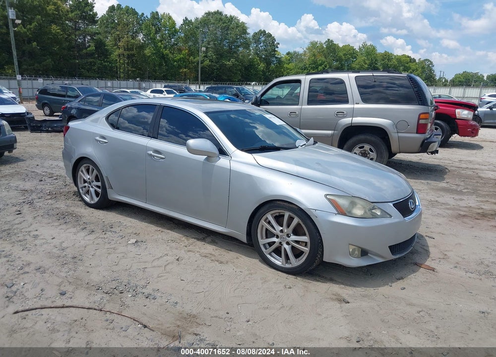 2008 LEXUS IS 350 VIN: JTHBE262X82013707