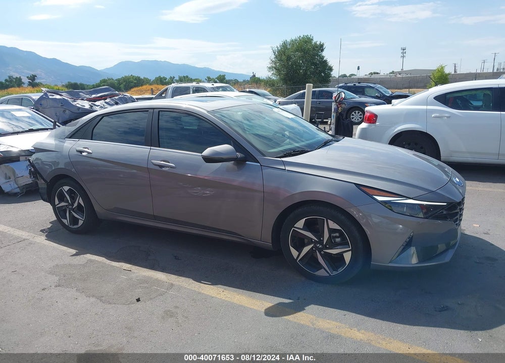 2022 HYUNDAI ELANTRA LIMITED VIN: KMHLP4AG6NU355911