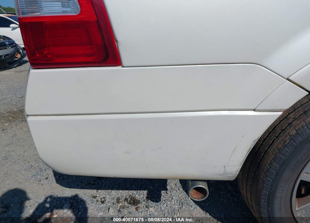 2010 FORD EXPEDITION EL LIMITED VIN: 1FMJK1K59AEB68197