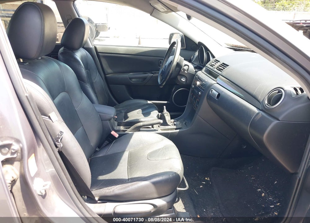 2004 MAZDA 3 S VIN: JM1BK323041205474