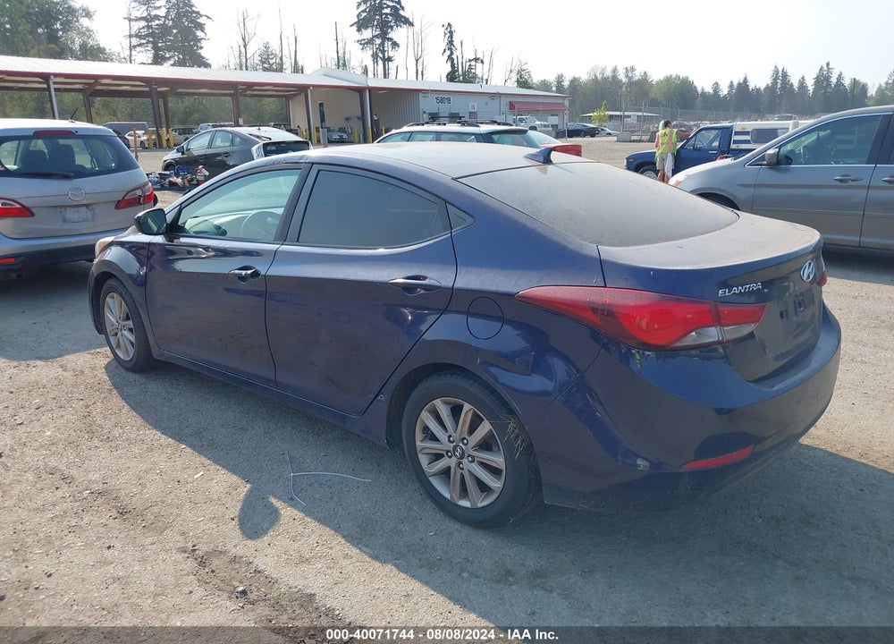 2014 HYUNDAI ELANTRA SE VIN: 5NPDH4AE9EH500700