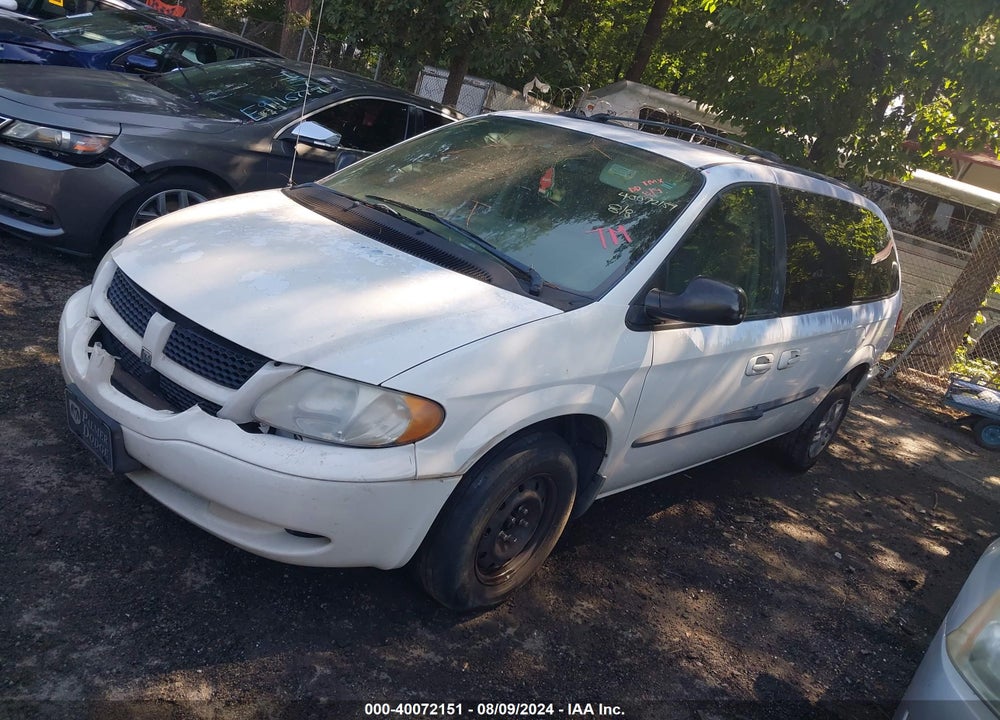 2003 DODGE GRAND CARAVAN VIN: 2D4GP44353R269937