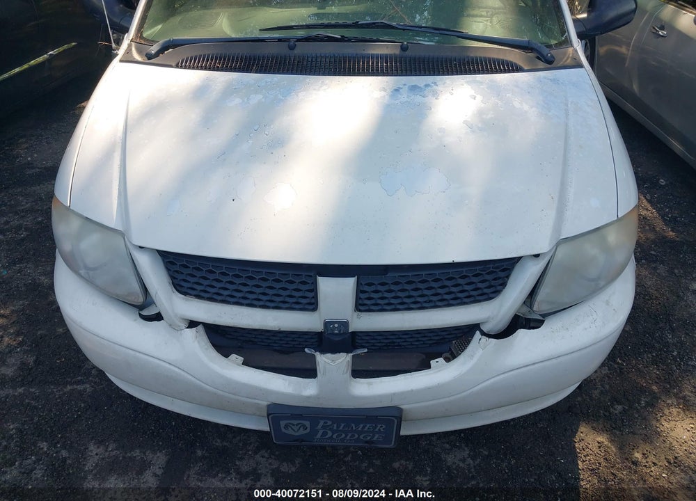 2003 DODGE GRAND CARAVAN VIN: 2D4GP44353R269937