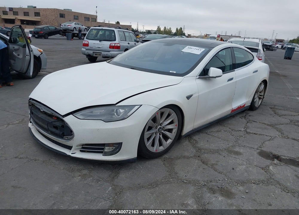 2014 TESLA MODEL S P85 VIN: 5YJSA1H14EFP36571