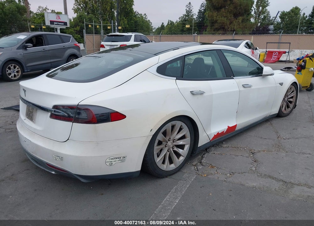 2014 TESLA MODEL S P85 VIN: 5YJSA1H14EFP36571