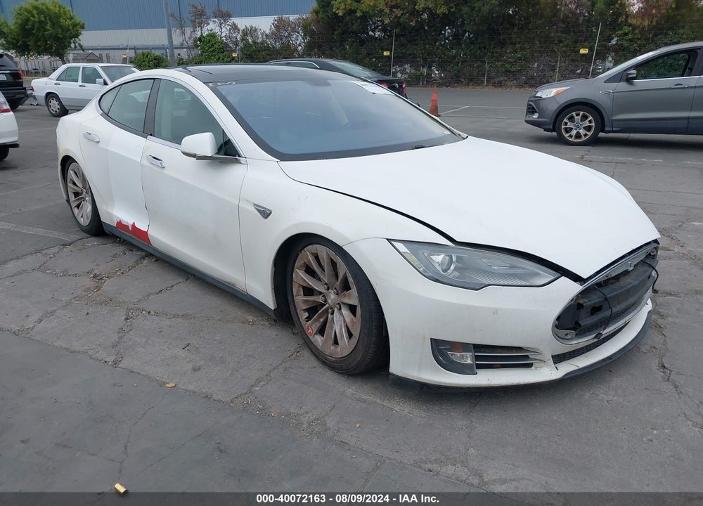 2014 TESLA MODEL S P85 VIN: 5YJSA1H14EFP36571