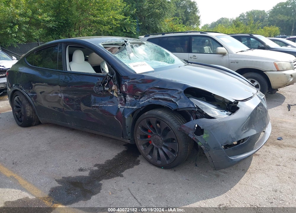 2024 TESLA MODEL Y PERFORMANCE DUAL MOTOR ALL-WHEEL DRIVE VIN: 7SAYGDEF3RF022885