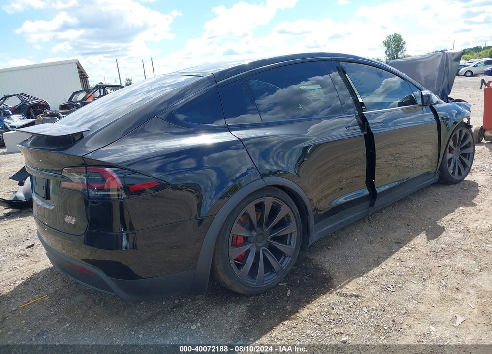 2024 TESLA MODEL X PLAID TRI MOTOR ALL-WHEEL DRIVE VIN: 7SAXCBE66RF445343