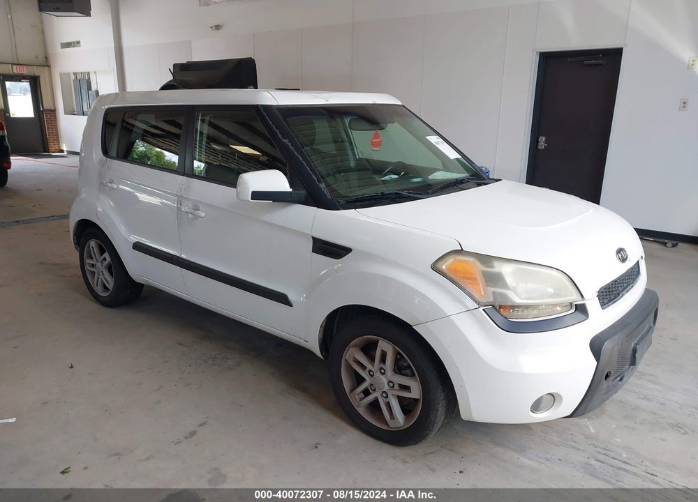 2011 KIA SOUL VIN: KNDJT2A25B7332923