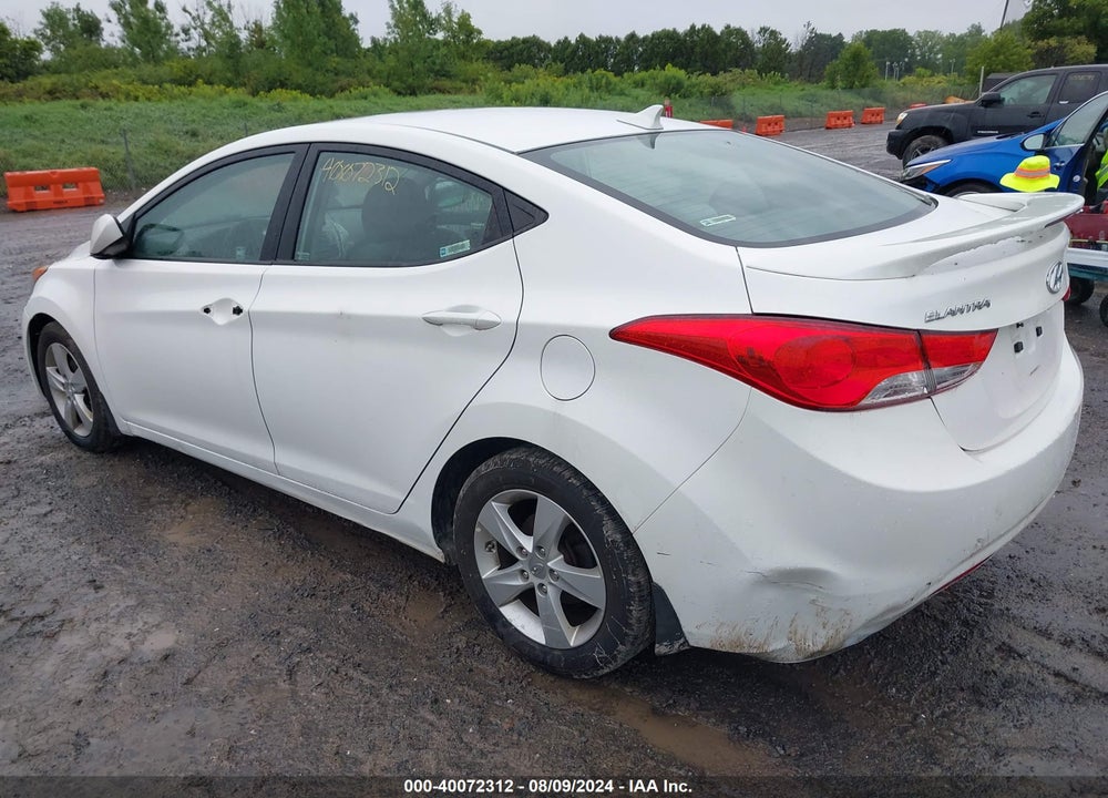 2013 HYUNDAI ELANTRA GLS VIN: 5NPDH4AE5DH403220