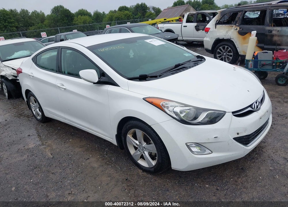 2013 HYUNDAI ELANTRA GLS VIN: 5NPDH4AE5DH403220