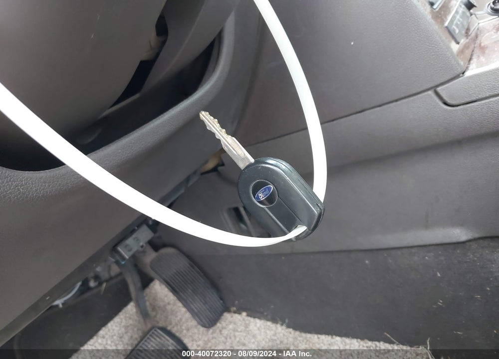 2008 FORD TAURUS VIN: 1FAHP27W48G160198
