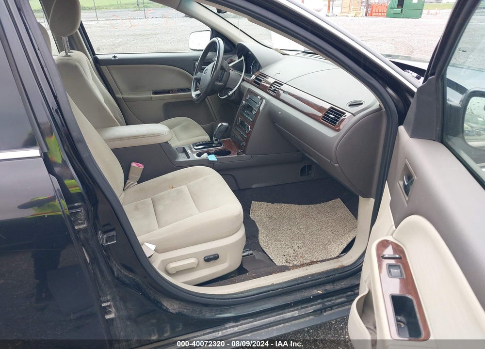 2008 FORD TAURUS VIN: 1FAHP27W48G160198