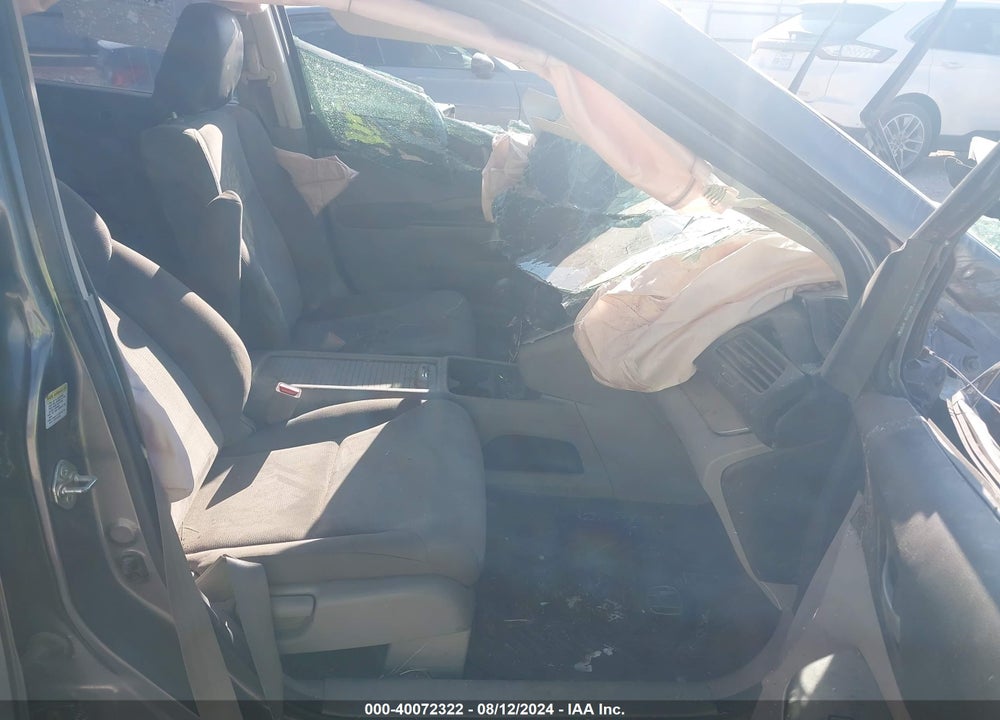 2014 HONDA CR-V LX VIN: 3CZRM3H34EG707899