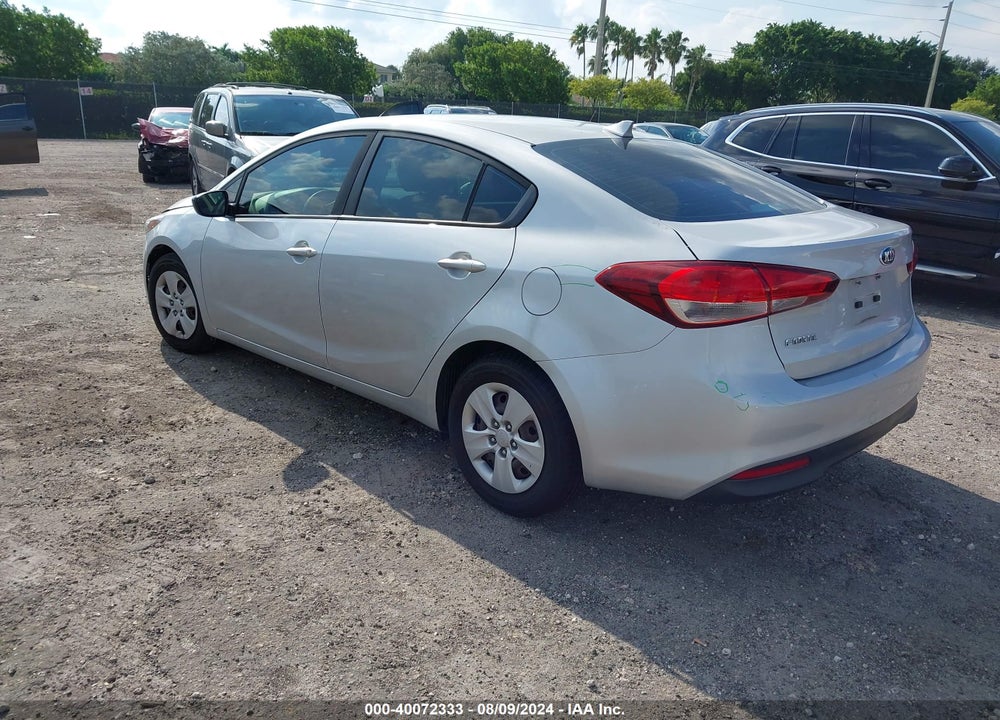 2017 KIA FORTE LX VIN: 3KPFL4A70HE101028