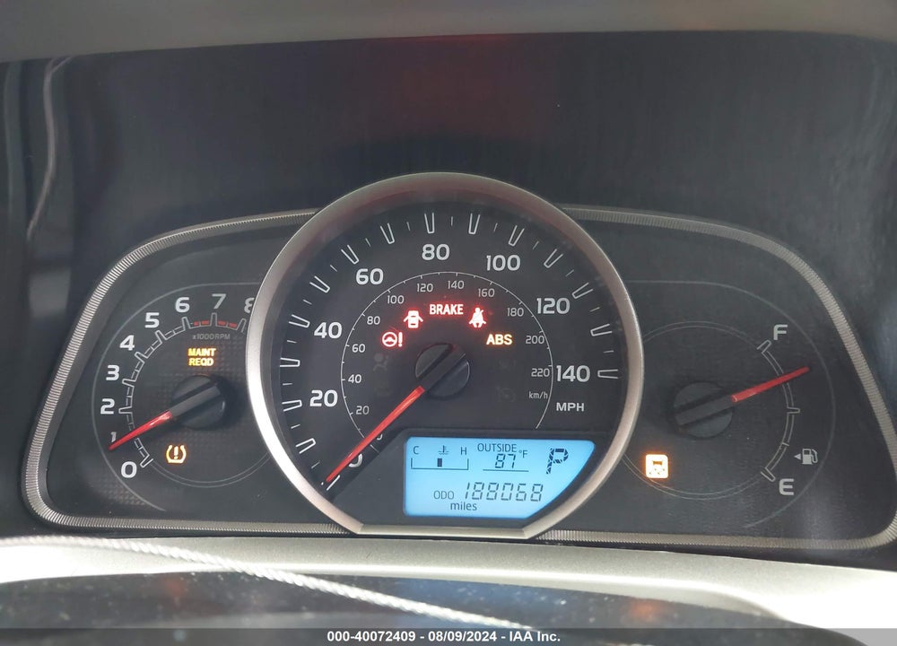 2015 TOYOTA RAV4 XLE VIN: 2T3WFREV6FW171535