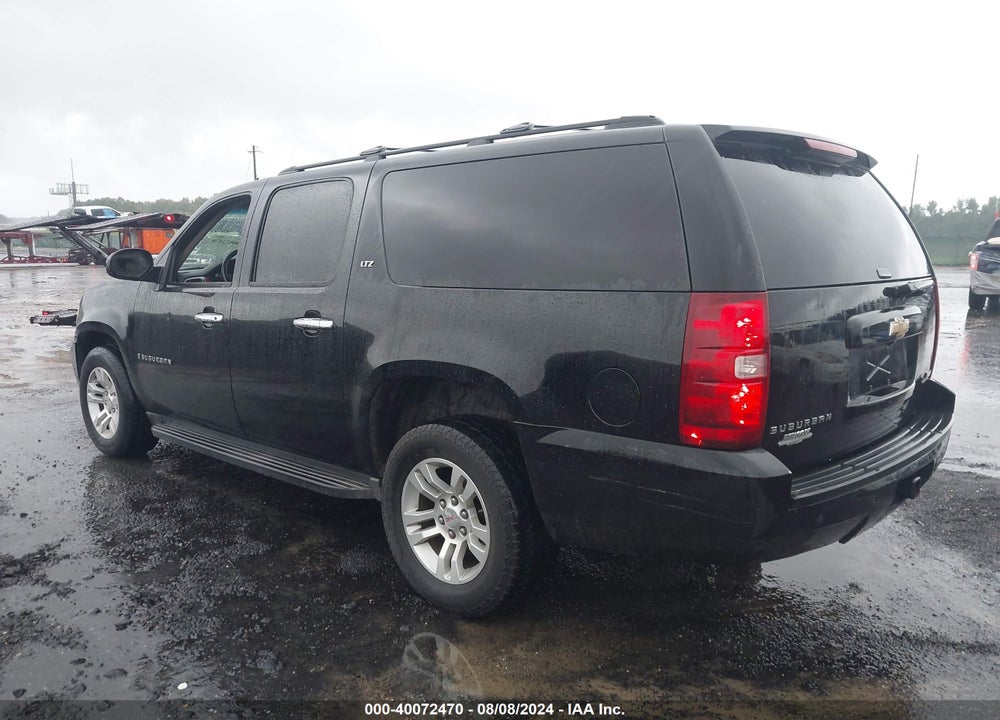 2007 CHEVROLET SUBURBAN 1500 LTZ VIN: 3GNFC16077G206637