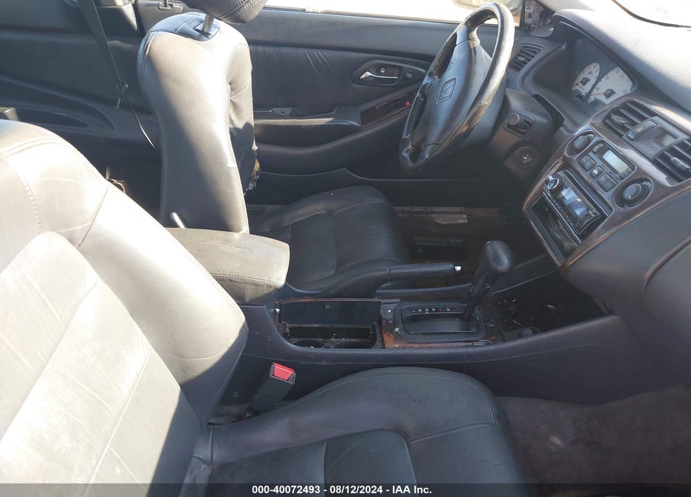 2000 HONDA ACCORD 3.0 EX VIN: 1HGCG2259YA039450