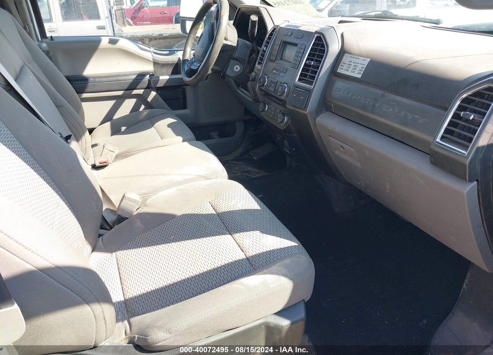 2018 FORD F-350 CHASSIS XLT VIN: 1FD8X3FT7JEB74696