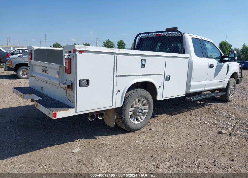 2018 FORD F-350 CHASSIS XLT VIN: 1FD8X3FT7JEB74696