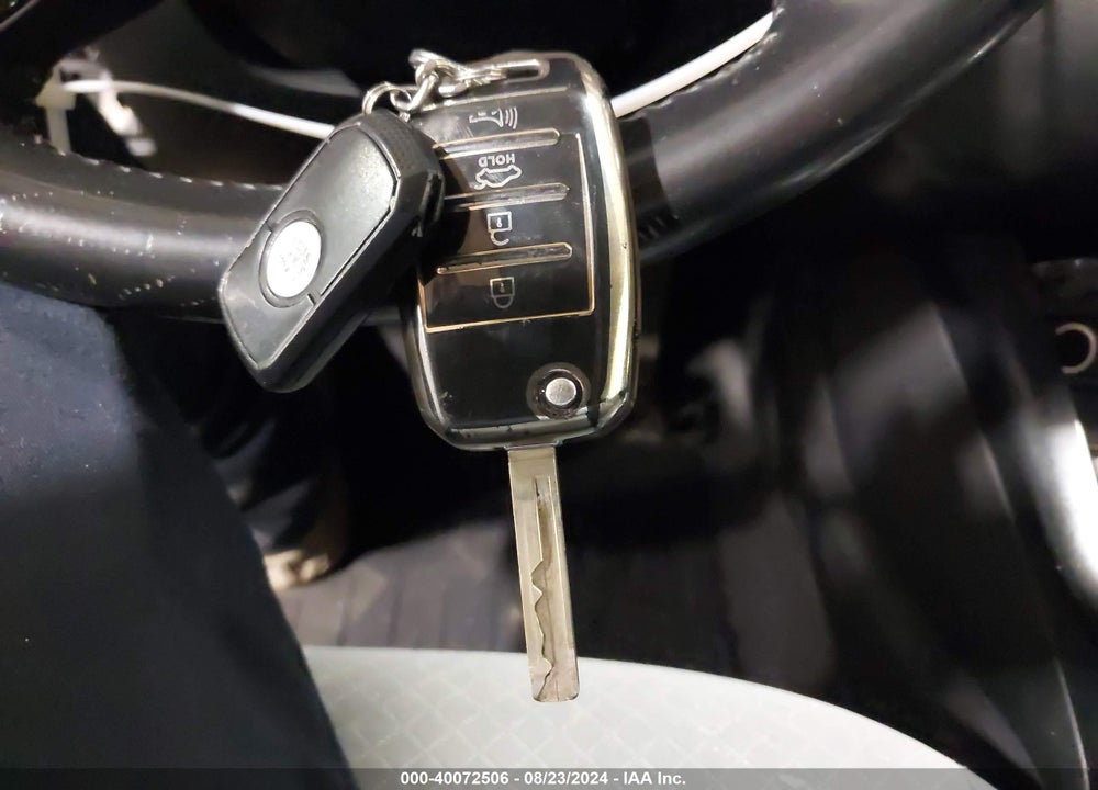 2019 KIA SORENTO 2.4L LX VIN: 5XYPGDA3XKG603657