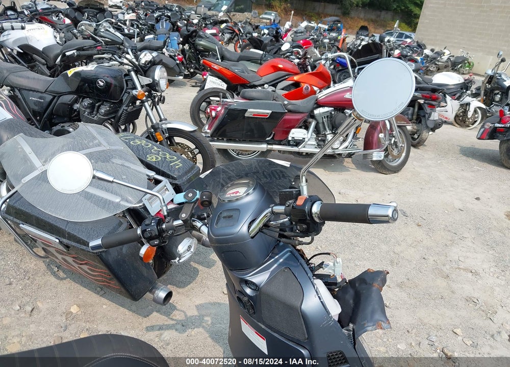 2020 VESPA GTS VIN: ZAPMA39M3L5400002