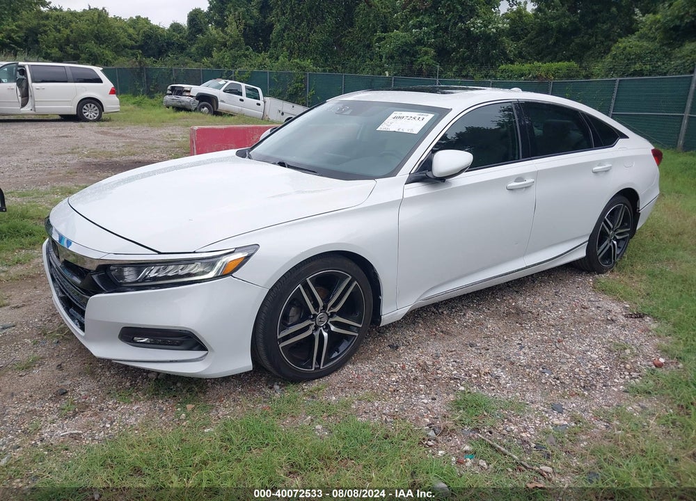 2018 HONDA ACCORD EX-L VIN: 1HGCV1F5XJA176588