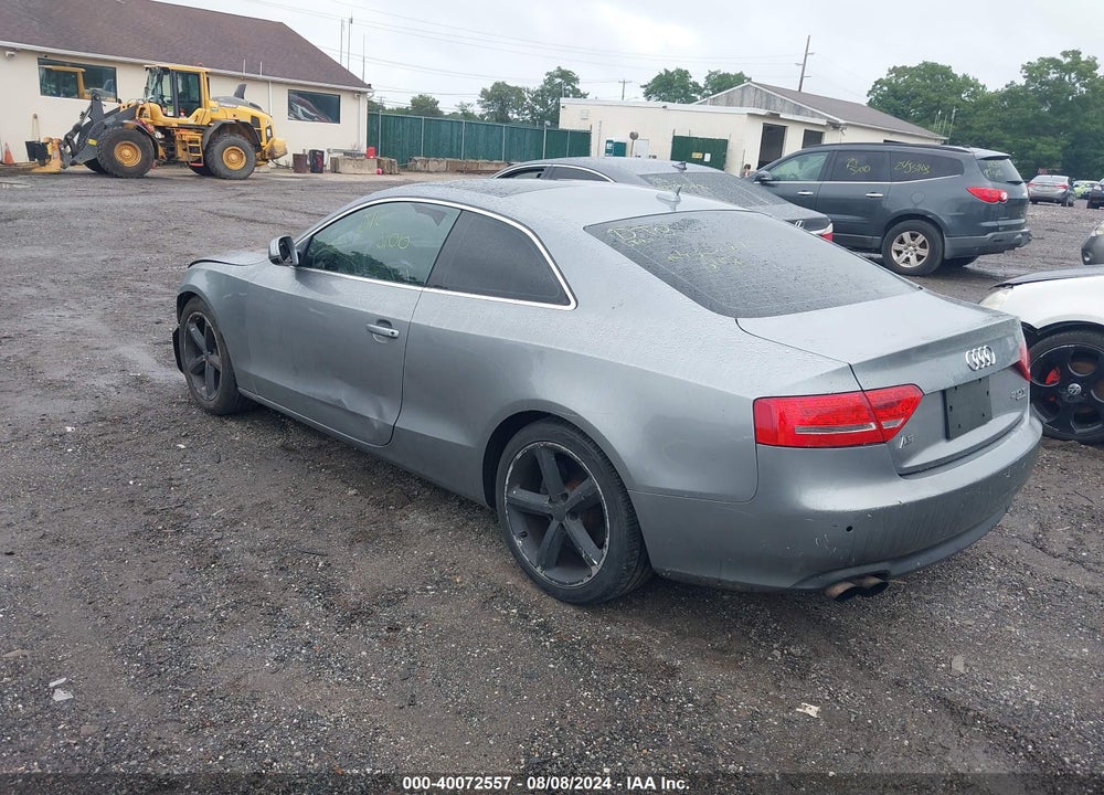 2010 AUDI A5 2.0T PREMIUM VIN: WAULFAFR2AA053265